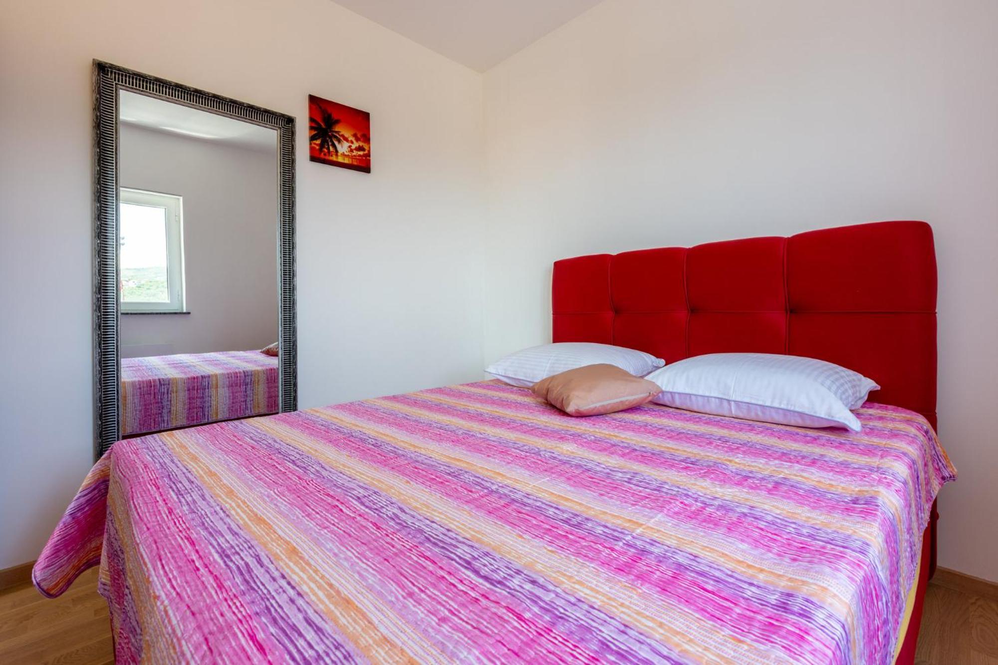 Apartments Sunshine D ซริกเวนิซา ภายนอก รูปภาพ