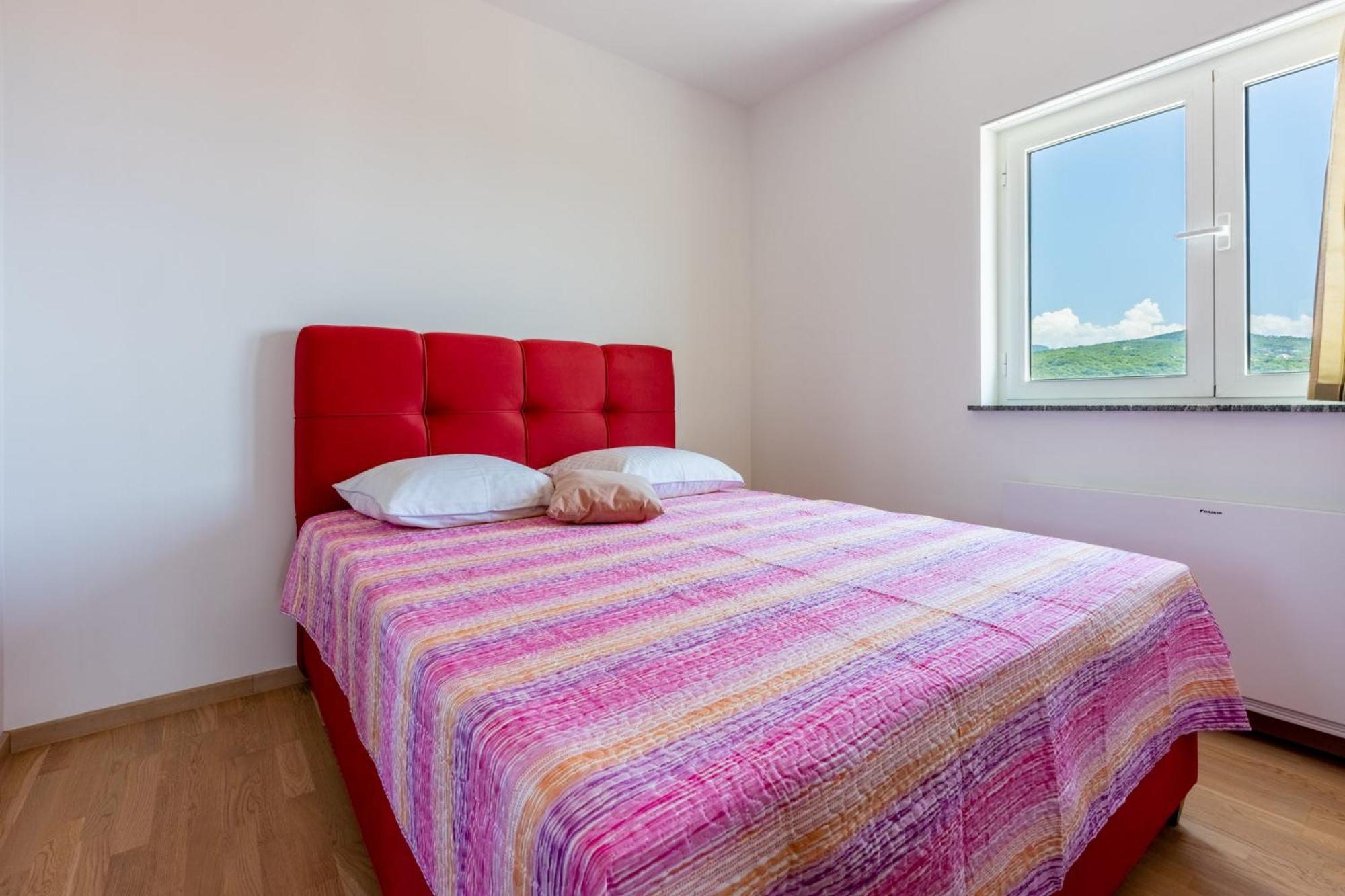 Apartments Sunshine D ซริกเวนิซา ภายนอก รูปภาพ