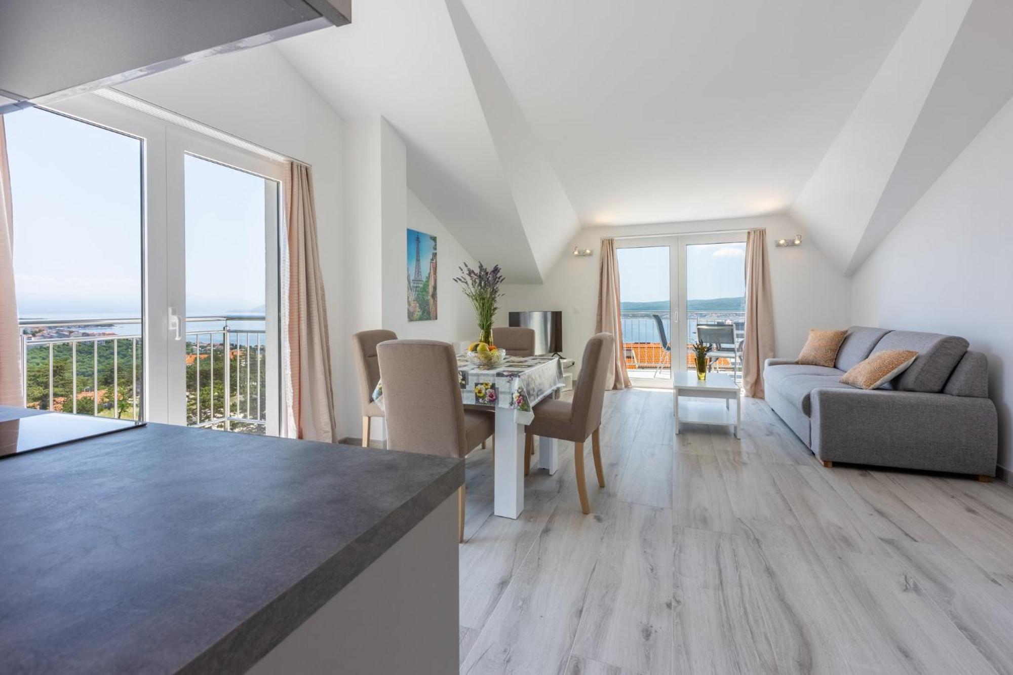 Apartments Sunshine D ซริกเวนิซา ภายนอก รูปภาพ