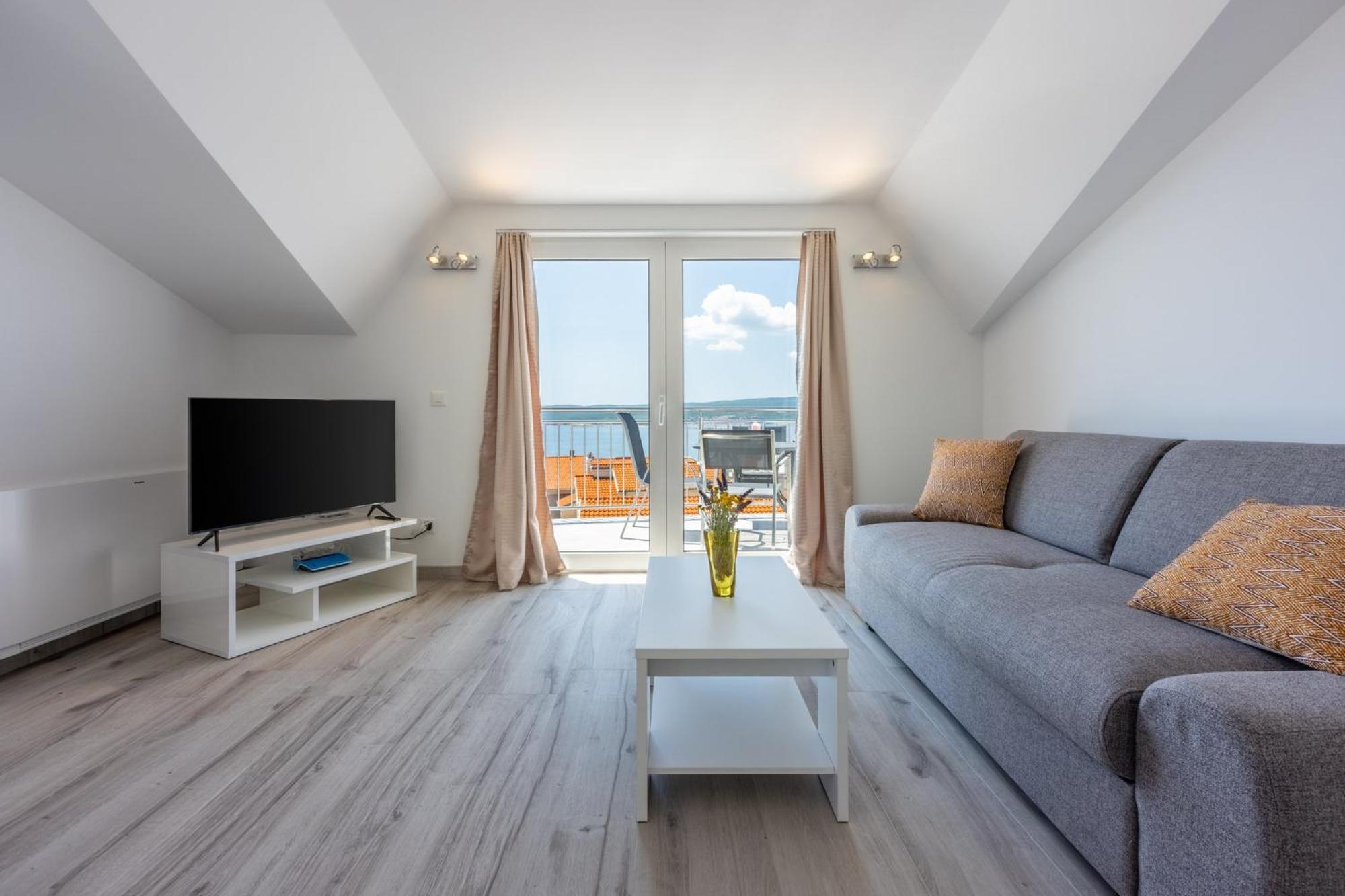 Apartments Sunshine D ซริกเวนิซา ภายนอก รูปภาพ