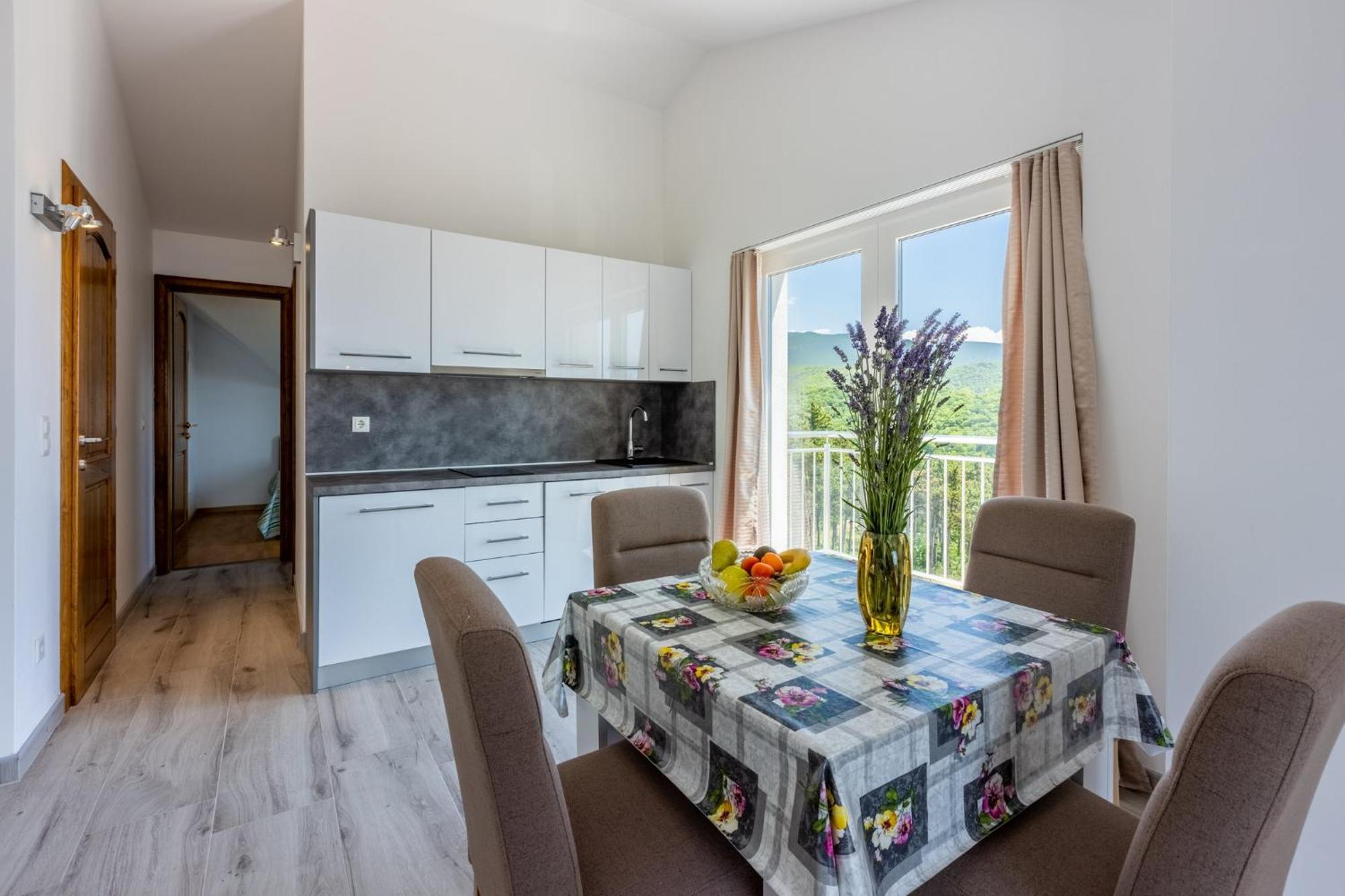 Apartments Sunshine D ซริกเวนิซา ภายนอก รูปภาพ